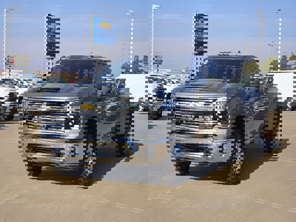 New 2026 Chevrolet Silverado 3500 LTZ w/ LTZ Plus Package image 4