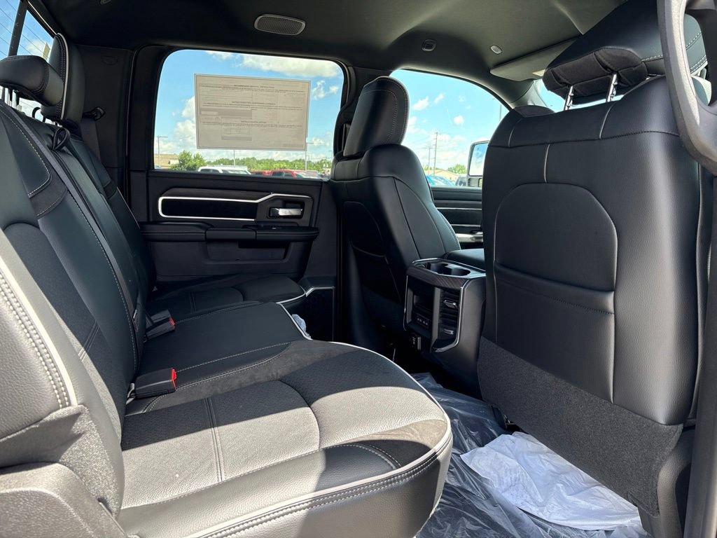 New 2026 RAM 2500 Laramie w/ Night Edition AWD/4WD image 13