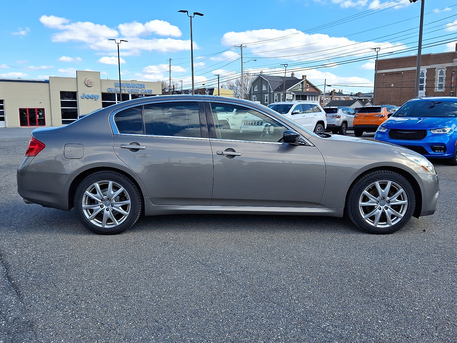 Used 2013 INFINITI G37 x w/ Premium Pkg AWD/4WD image 8