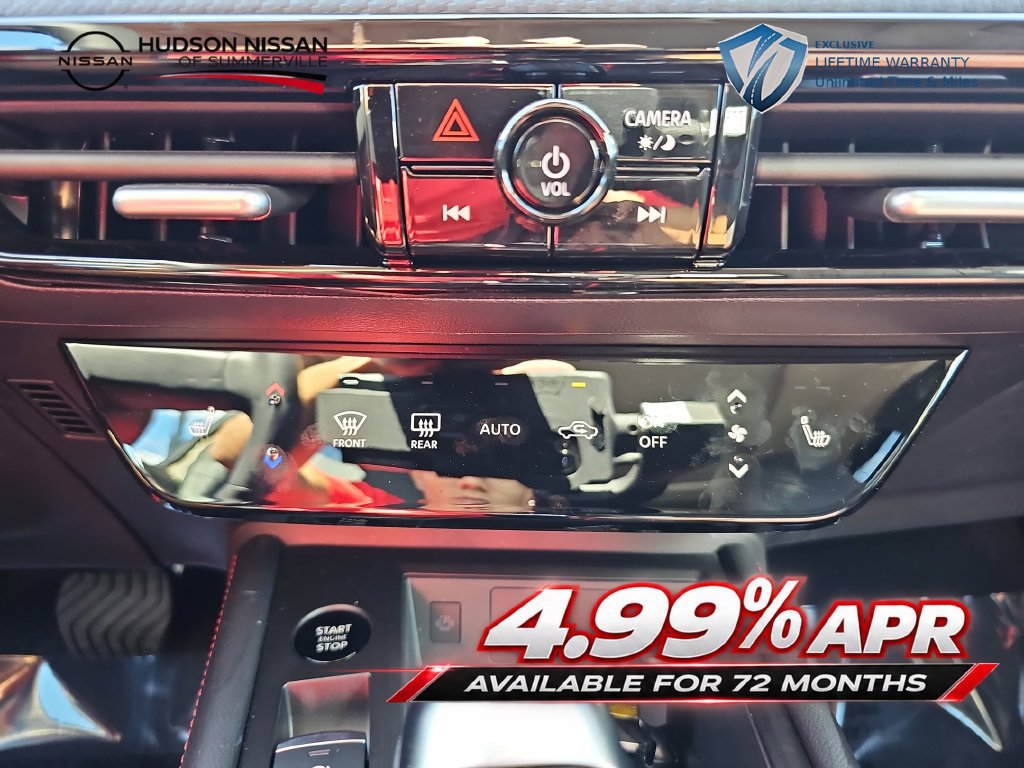 Used 2026 Nissan Kicks SR w/ SR Premium Package FWD image 25