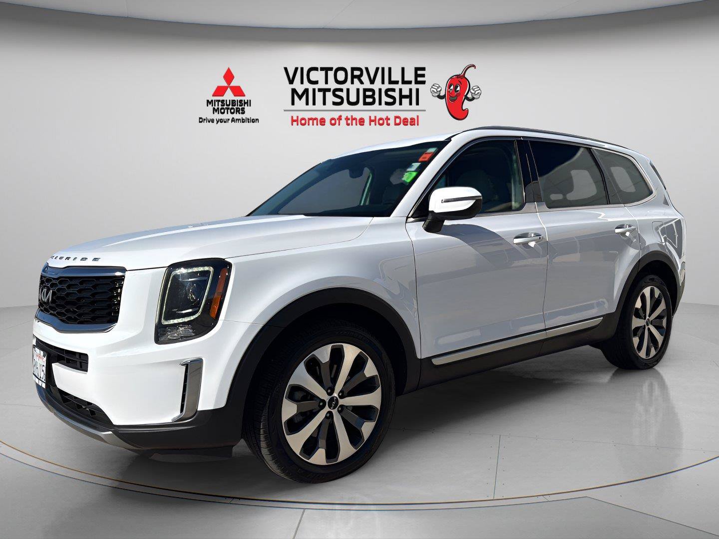 Used 2022 Kia Telluride S FWD image 3