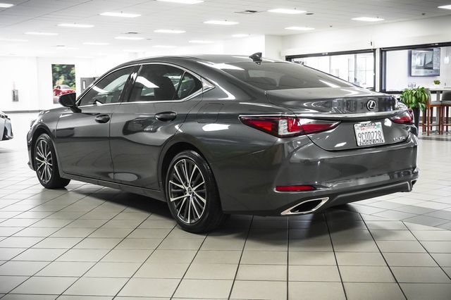 Certified 2022 Lexus ES 350 w/ Premium Package FWD image 8