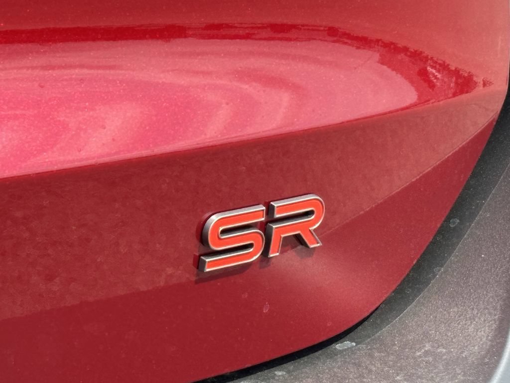 New 2026 Nissan Kicks SR w/ Cold Weather Package FWD image 8