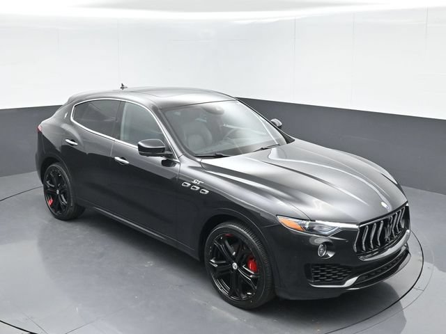 Used 2023 Maserati Levante GT AWD/4WD image 38