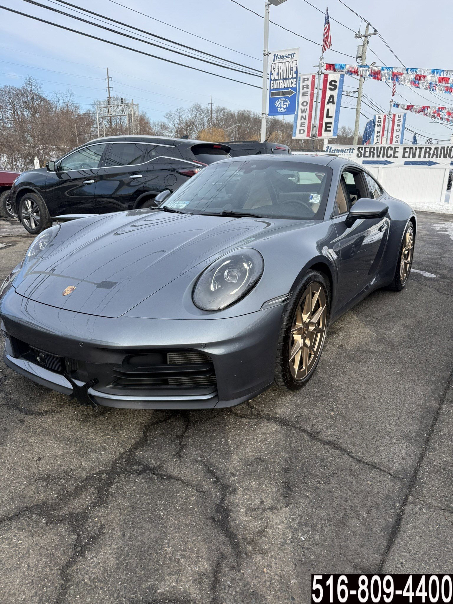 Used 2025 Porsche 911 Carrera image 5