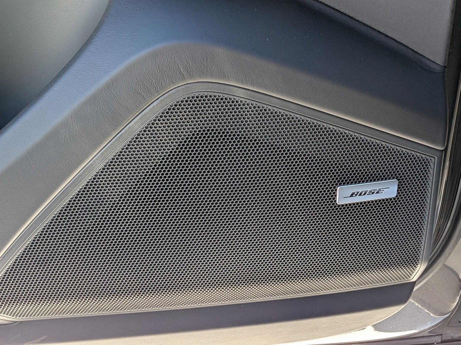 New 2026 Porsche Cayenne S image 13