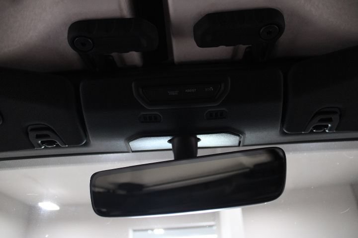 Used 2023 Jeep Gladiator Overland AWD/4WD image 40