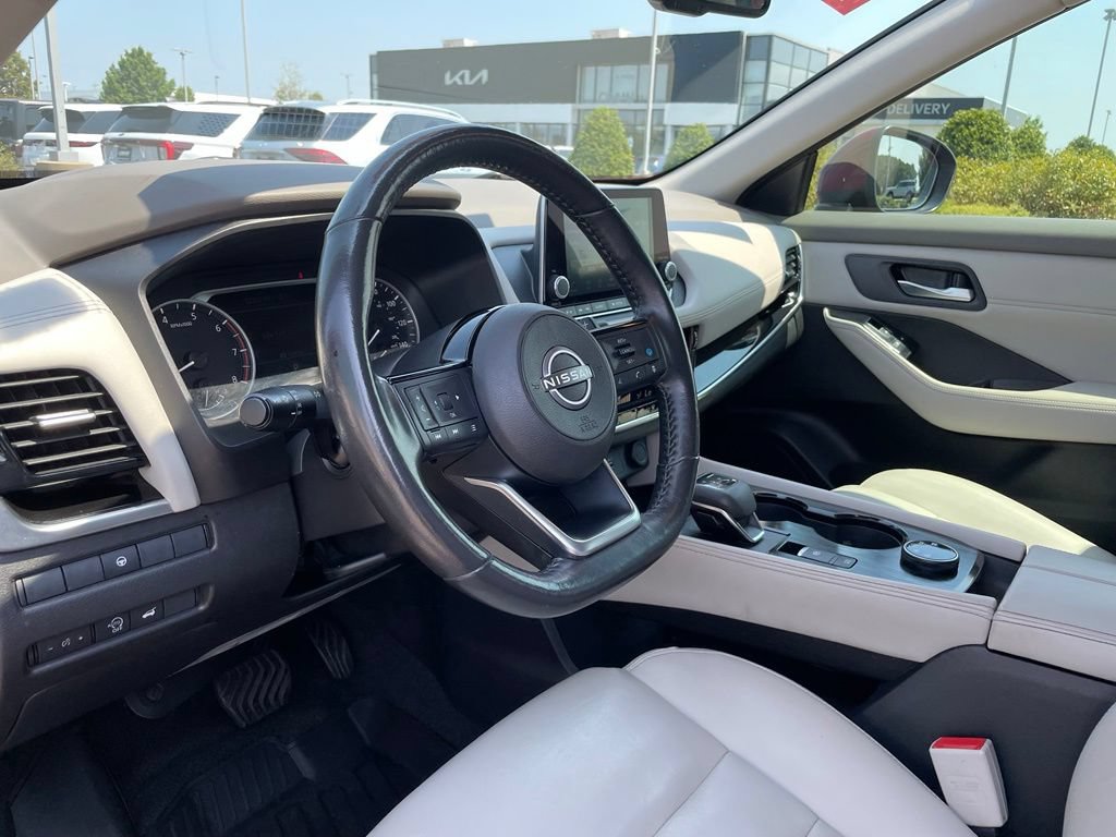 Used 2023 Nissan Rogue SL AWD/4WD image 10