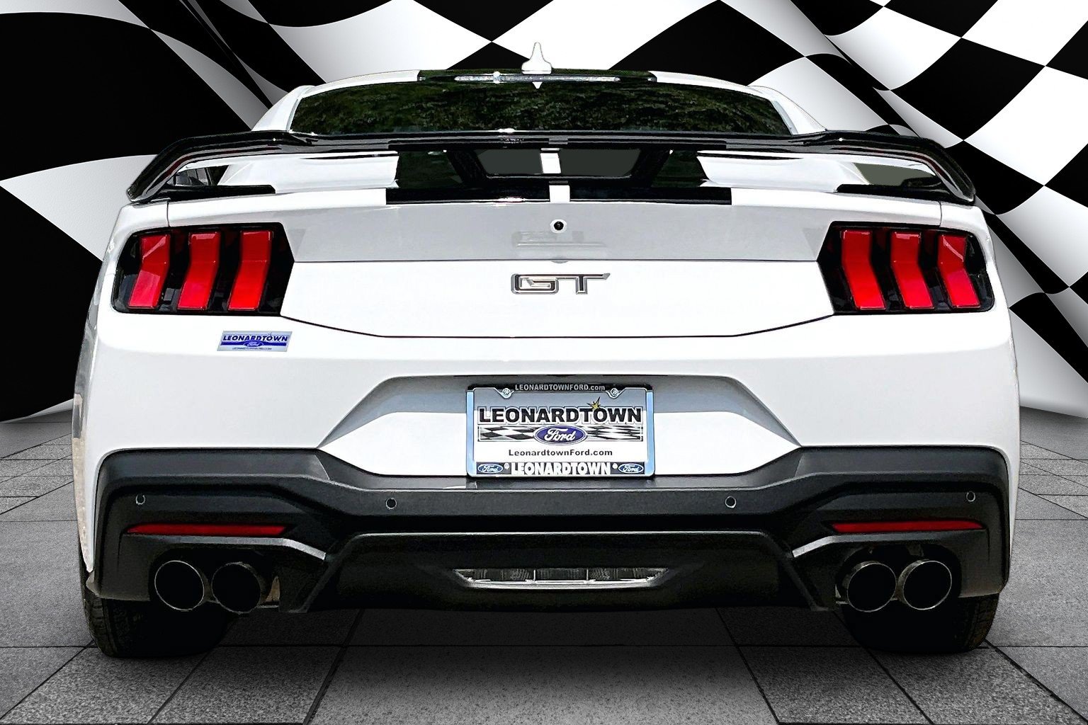 Used 2025 Ford Mustang GT RWD image 4