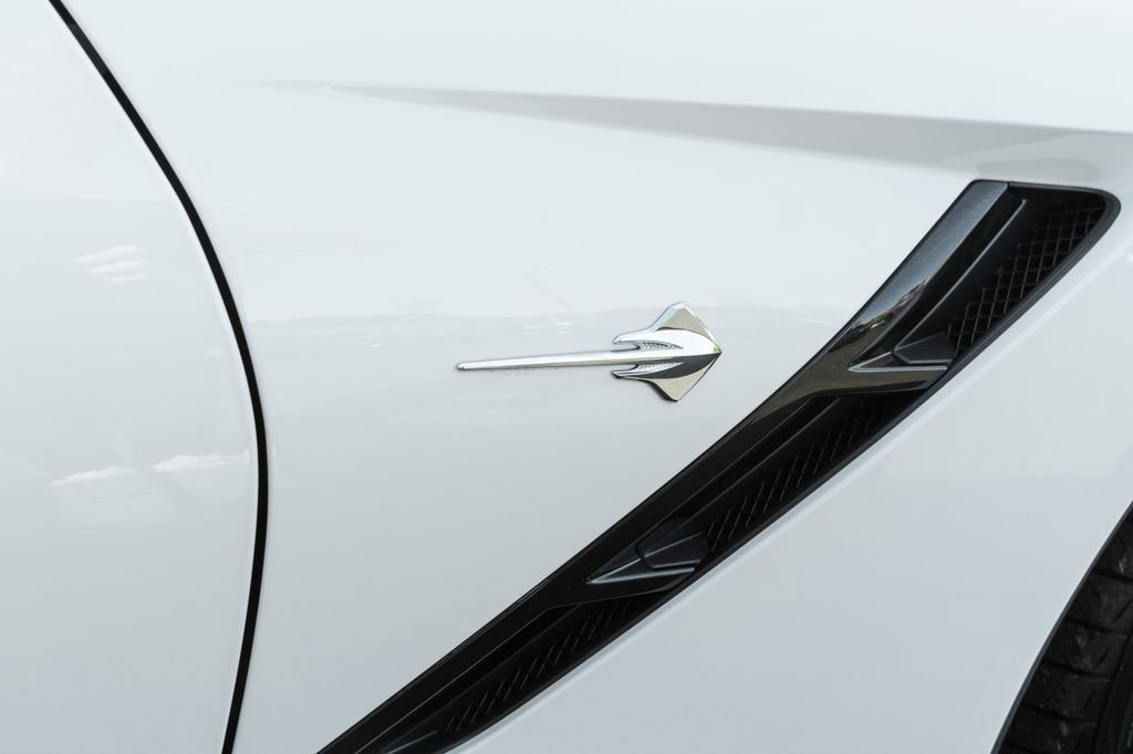 Used 2018 Chevrolet Corvette Stingray Convertible RWD image 6