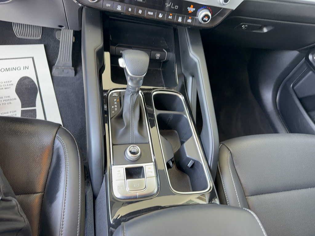 Used 2023 Kia Telluride LX FWD image 25