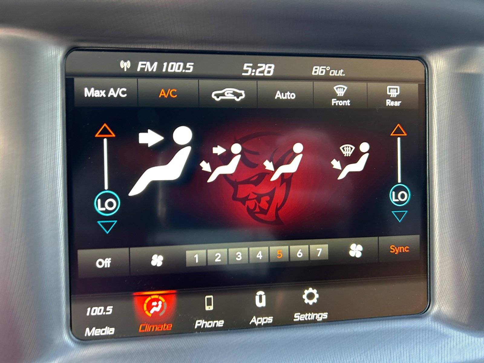 Used 2023 Dodge Charger R/T w/ Blacktop Package image 16