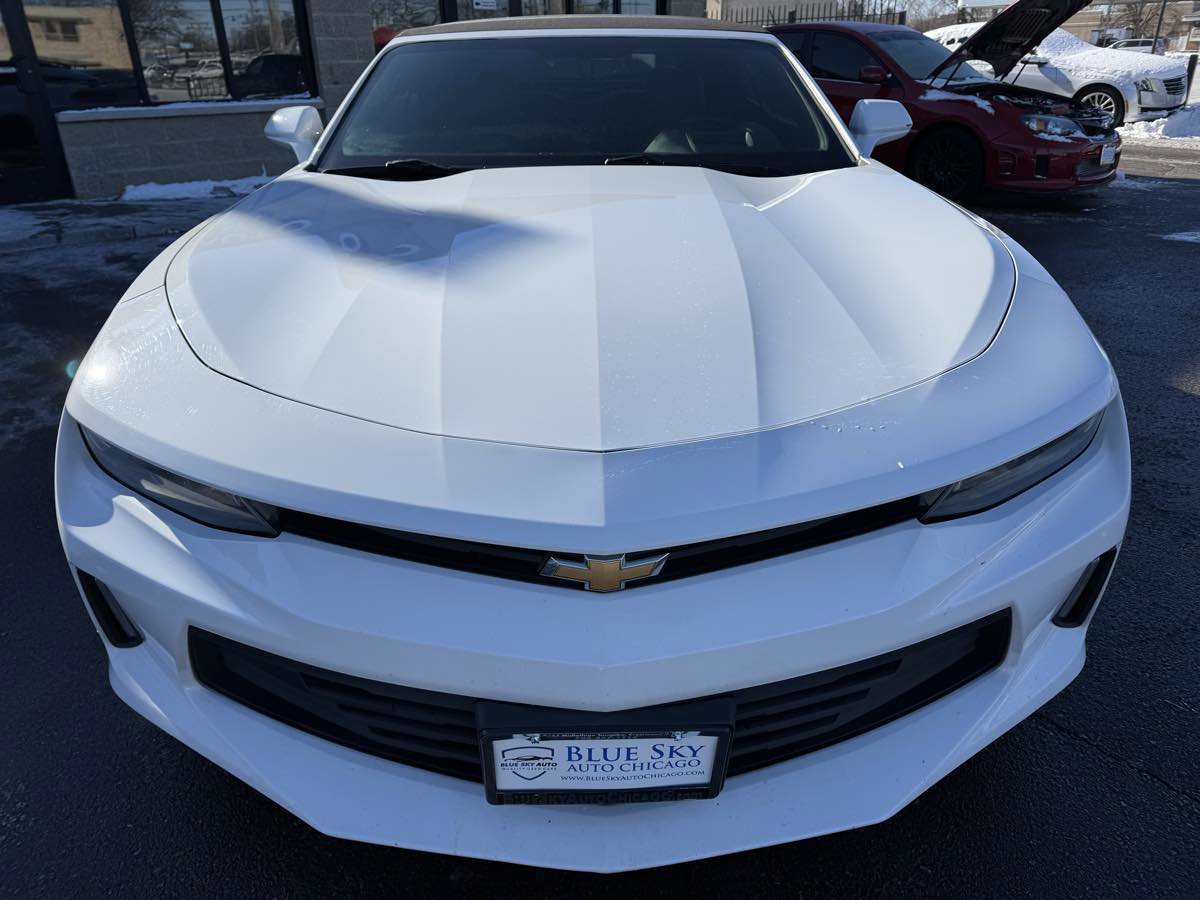 Used 2017 Chevrolet Camaro LT image 2