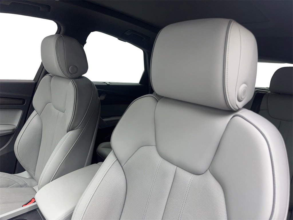 Used 2023 Audi Q5 2.0T Premium Plus w/ Premium Plus Package image 28