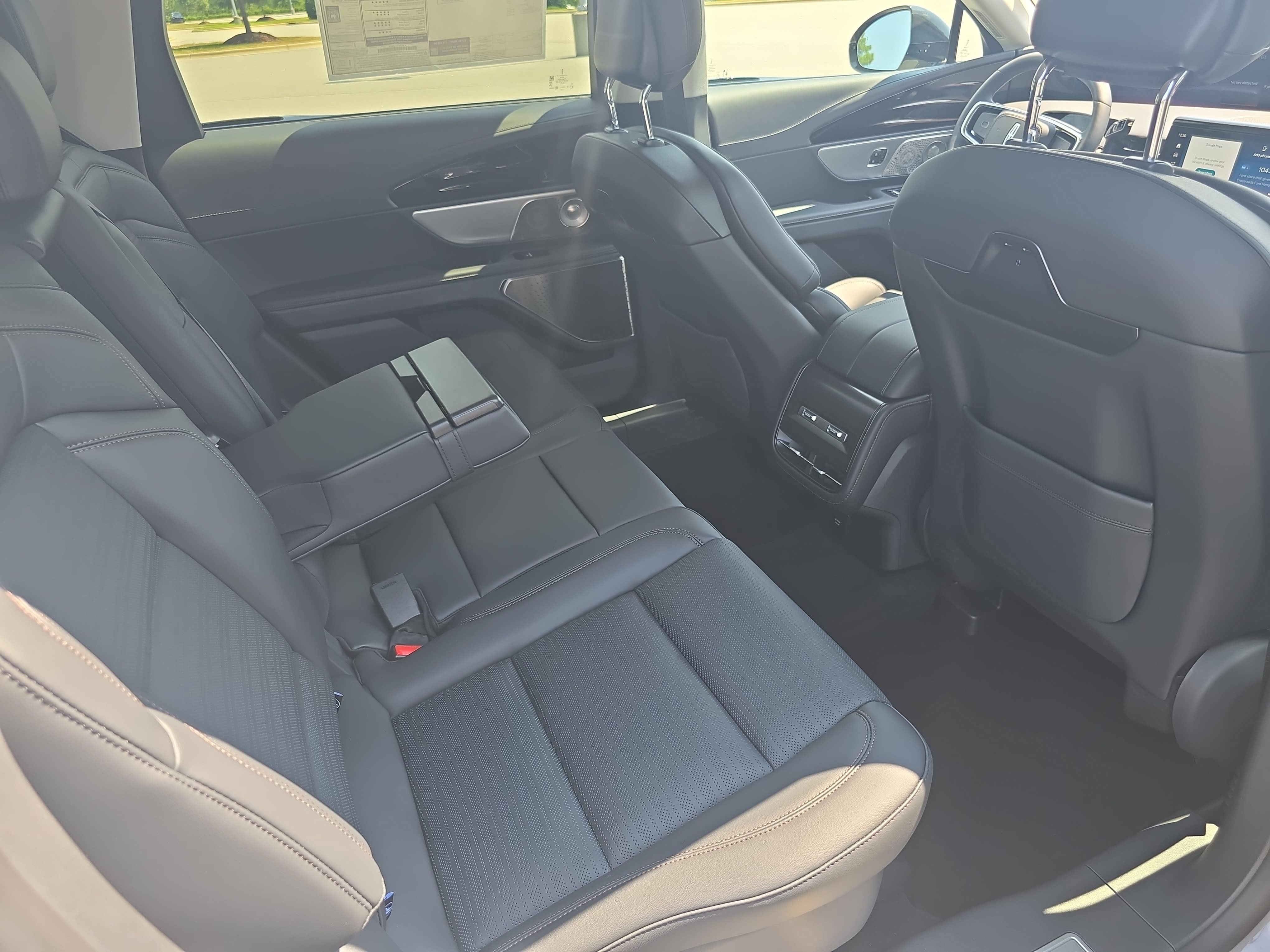 New 2026 Lincoln Nautilus Reserve AWD/4WD image 11