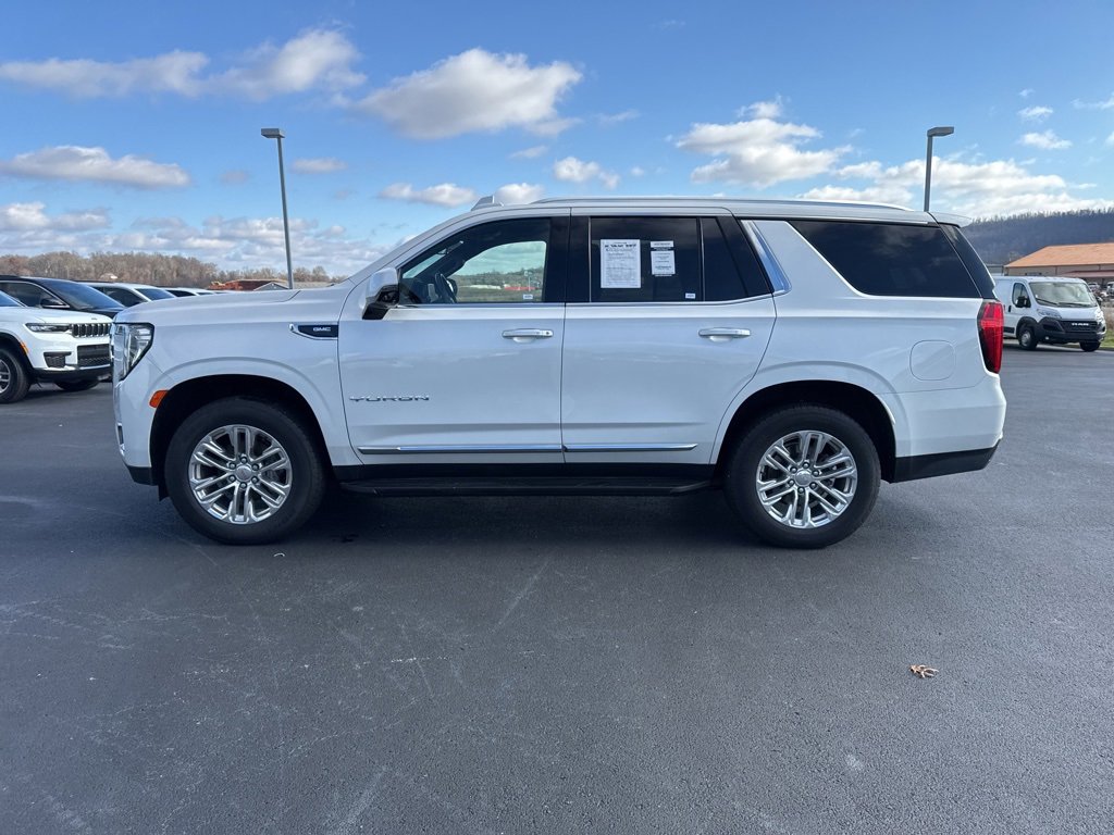 Used 2023 GMC Yukon SLT image 3