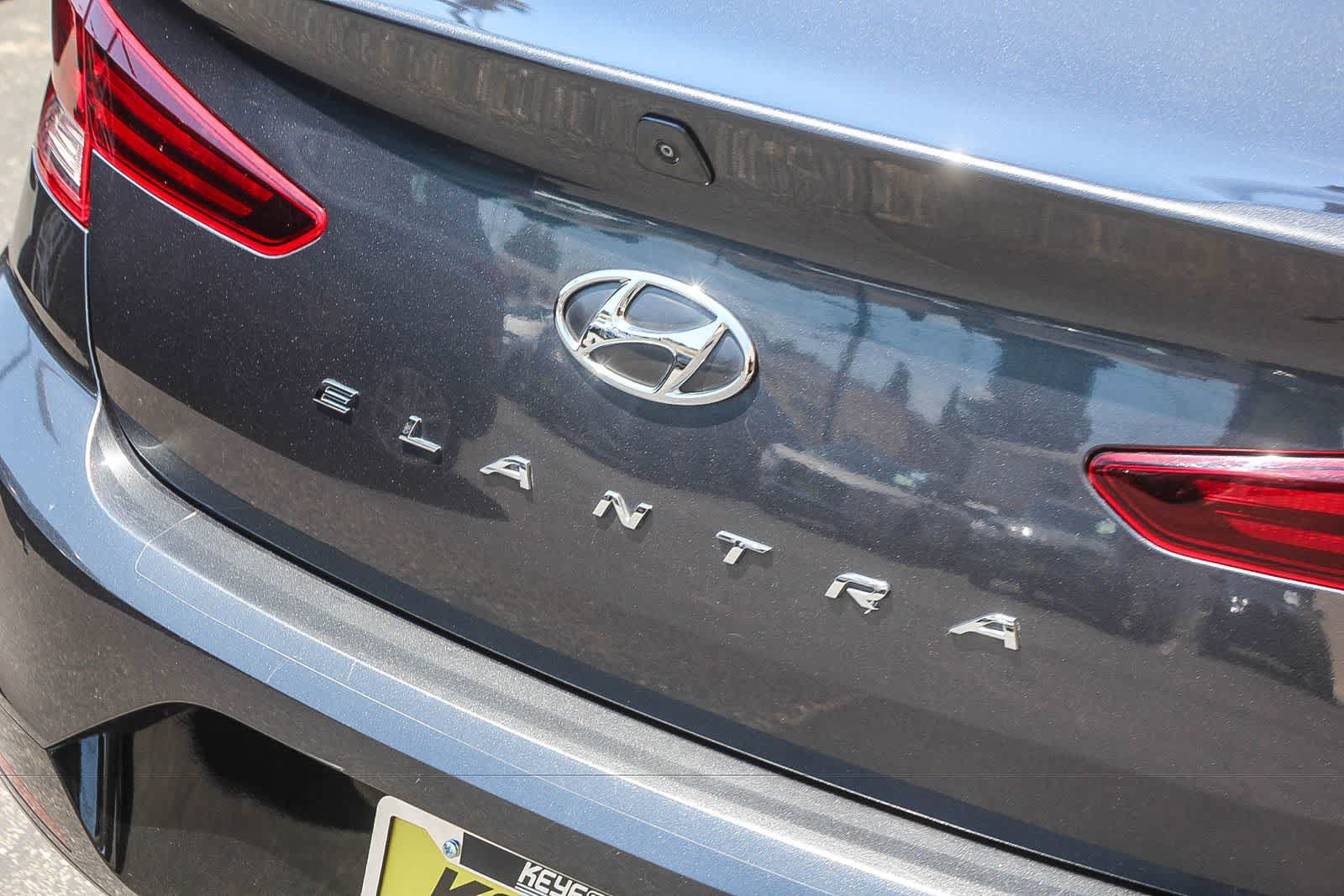 Used 2020 Hyundai Elantra Value Edition w/ Cargo Package (C1) FWD image 9