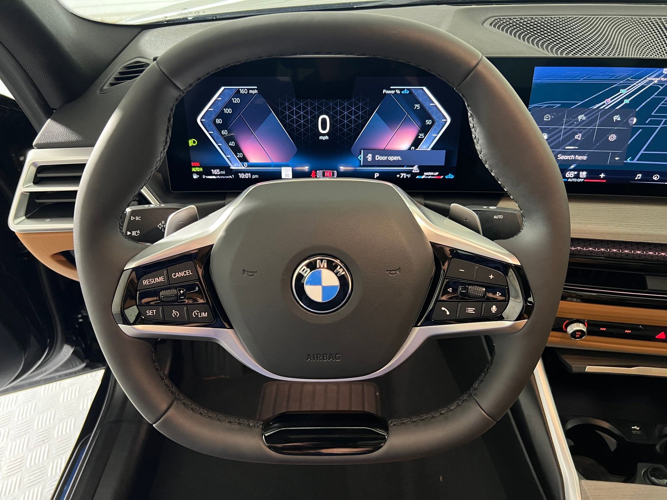 New 2025 BMW 330i xDrive Sedan w/ Convenience Package AWD/4WD image 15