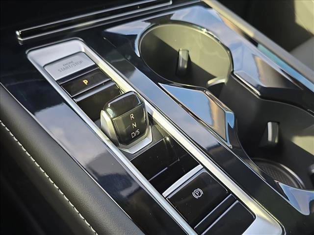 New 2026 Volkswagen Atlas SEL Premium R-Line image 13