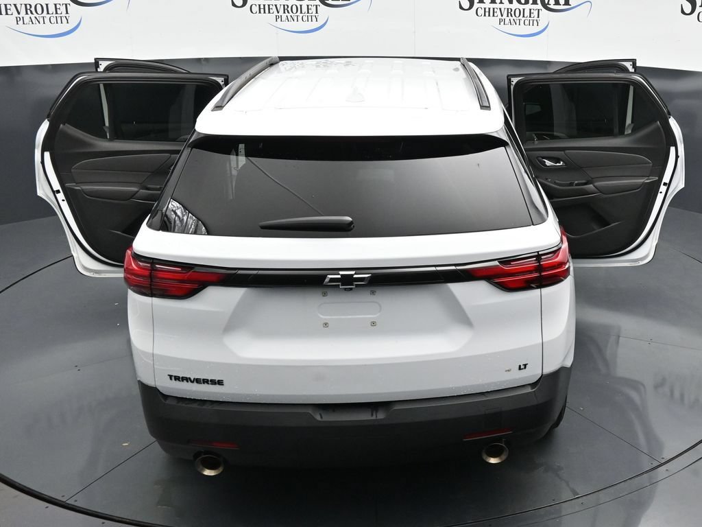 Used 2023 Chevrolet Traverse LT FWD image 35