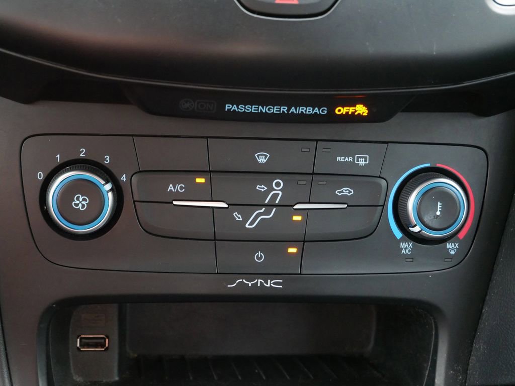 Used 2018 Ford Focus SE image 24