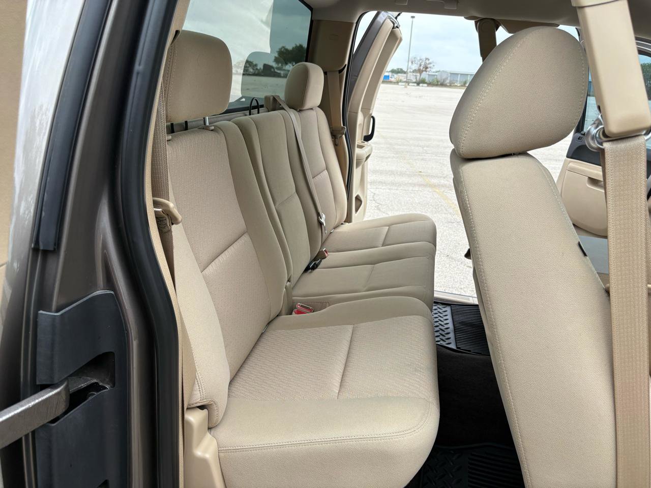 Used 2011 Chevrolet Silverado 1500 LT w/ All-Star Edition image 23