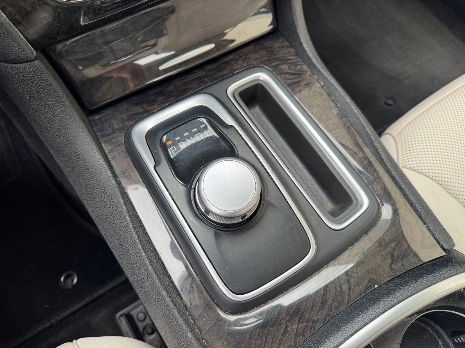 Used 2018 Chrysler 300 Limited w/ Harman/Kardon Audio Group image 21