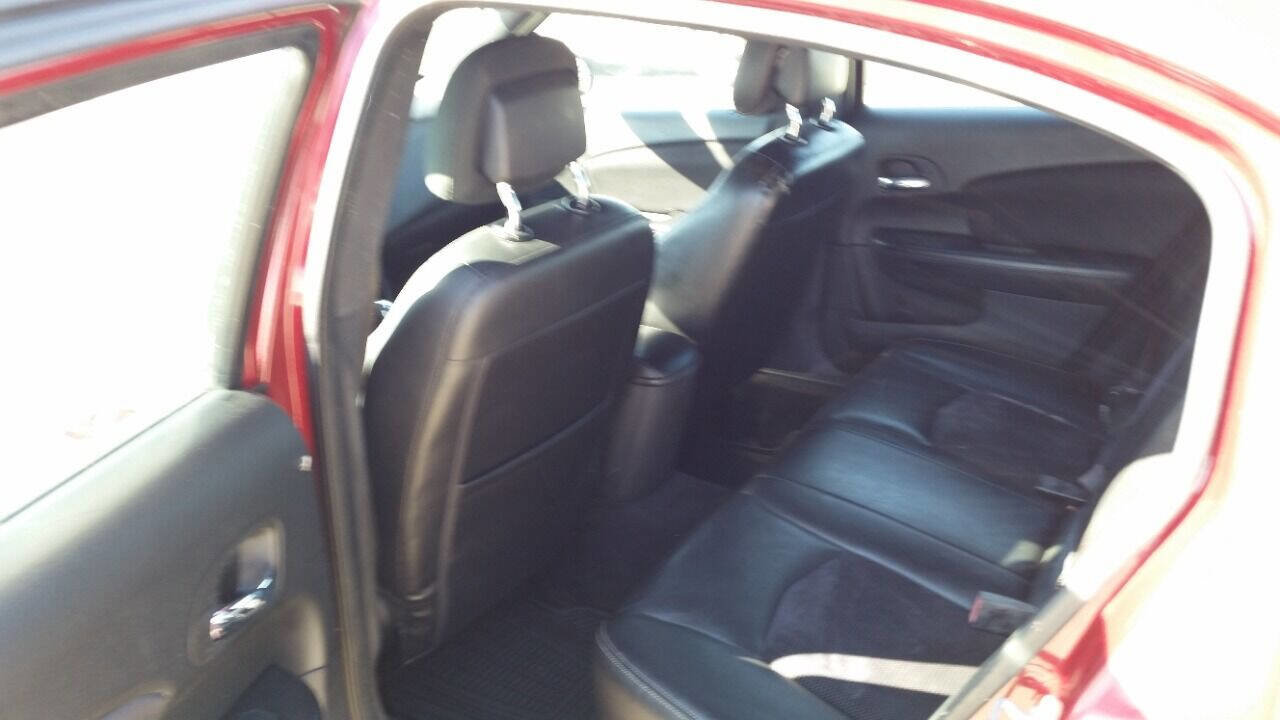 Used 2014 Chrysler 200 LX image 7