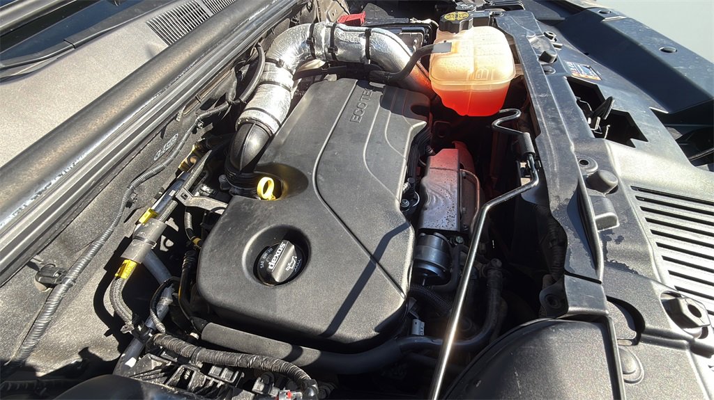 Used 2022 Chevrolet Trax LT w/ Driver Confidence Package image 25