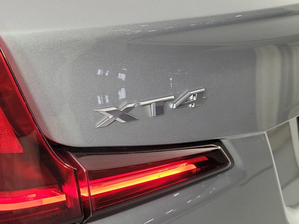 Certified 2024 Cadillac XT4 Premium Luxury w/ Active Safety Package image 6