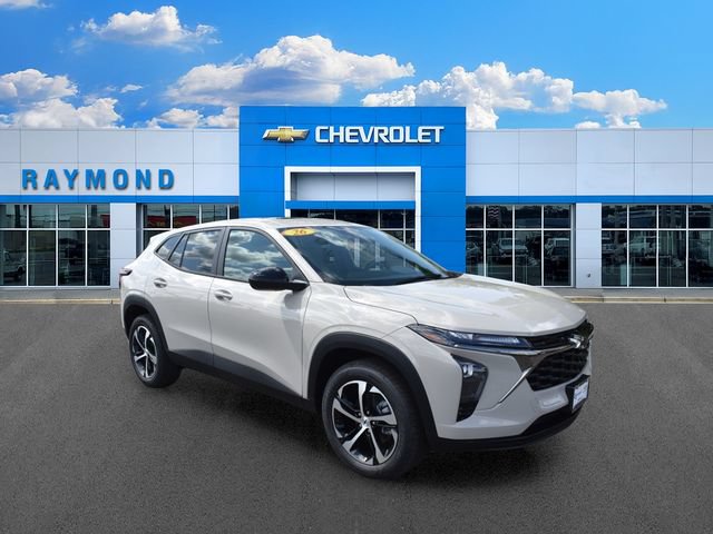 New 2026 Chevrolet Trax RS w/ Sunroof Package FWD image 11