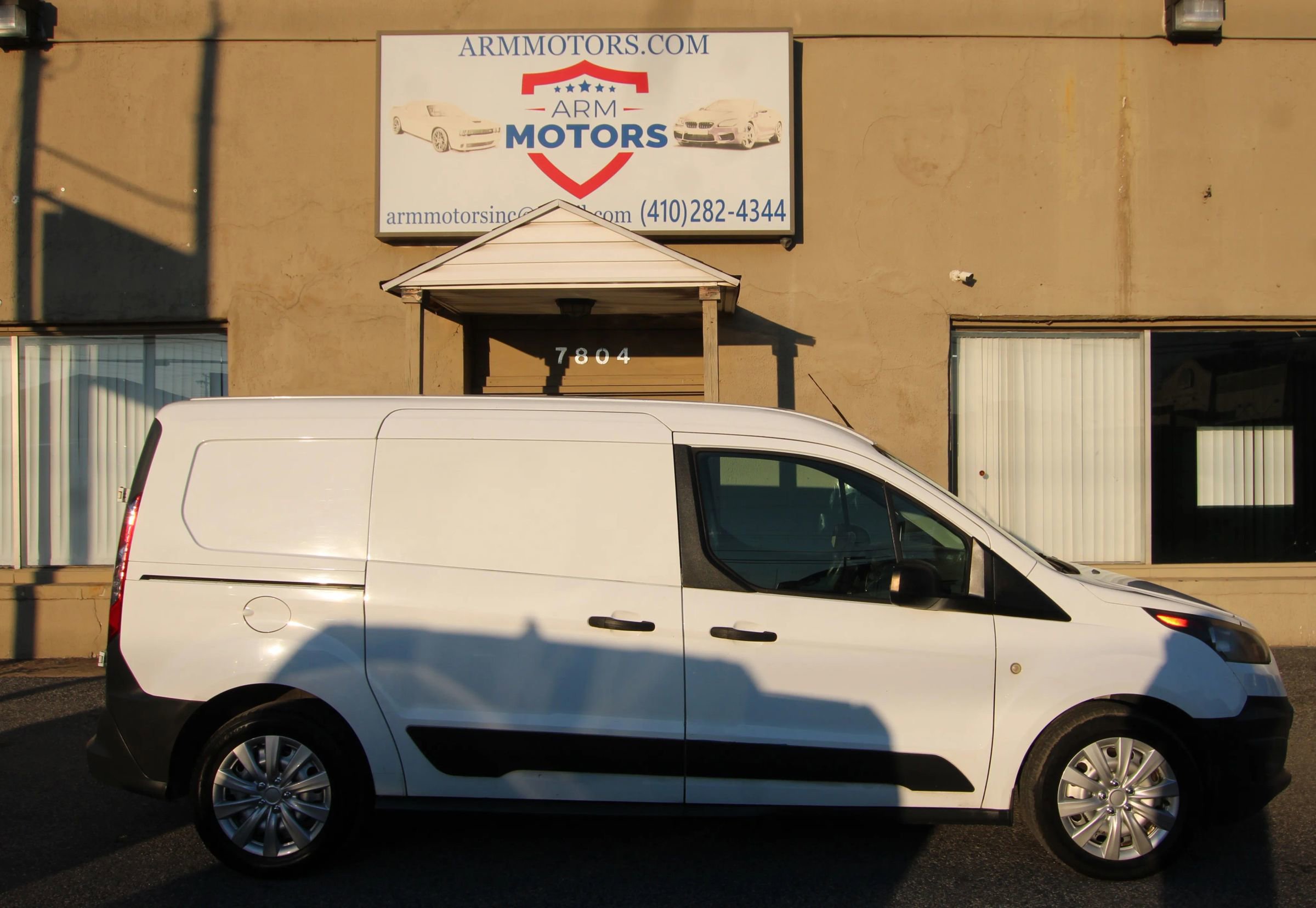Used 2014 Ford Transit Connect XL image 4
