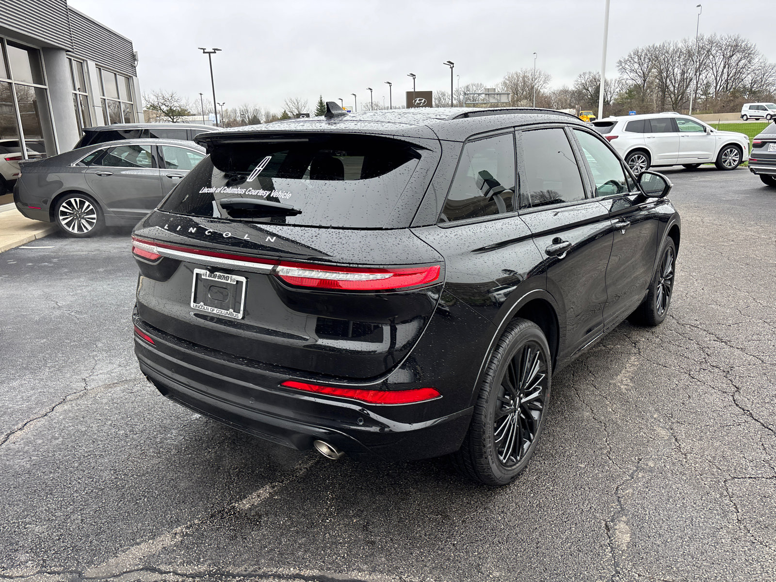 New 2026 Lincoln Corsair Reserve w/ Jet Appearance Package AWD/4WD image 7