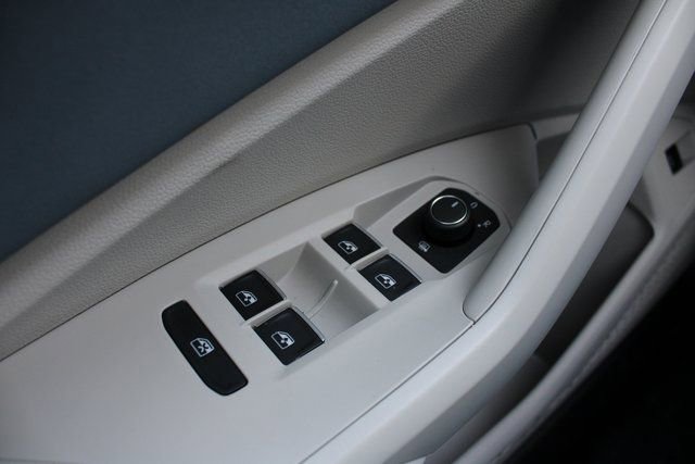 New 2026 Volkswagen Jetta SE image 17