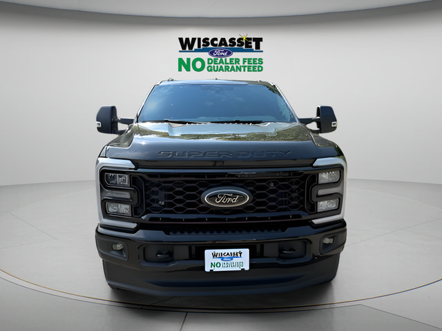 New 2026 Ford F250 Lariat w/ Black Appearance Package AWD/4WD image 10
