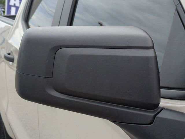 Used 2026 Chevrolet Silverado 1500 Custom w/ Turbomax Blackout Package RWD image 12