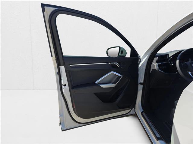 New 2025 Audi Q3 2.0T Premium w/ Convenience Package image 13