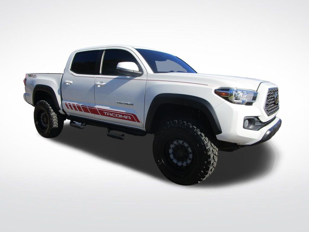 Used 2022 Toyota Tacoma TRD Off-Road image 5