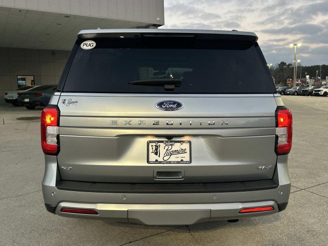 Used 2024 Ford Expedition Max XLT image 6