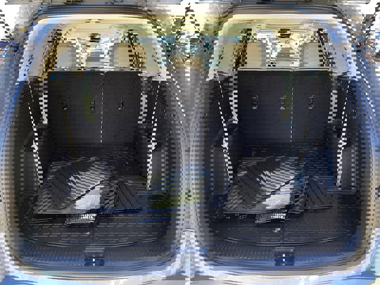 Used 2024 Kia Sorento S w/ Panoramic Sunroof Package image 28