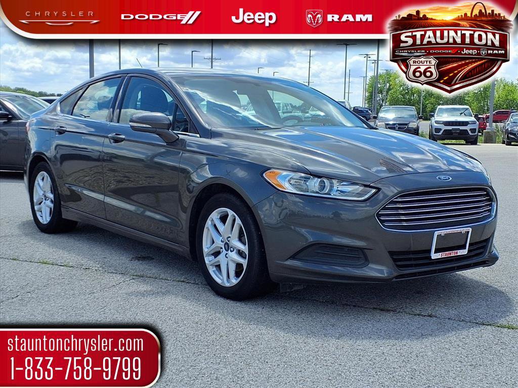 Used 2016 Ford Fusion SE