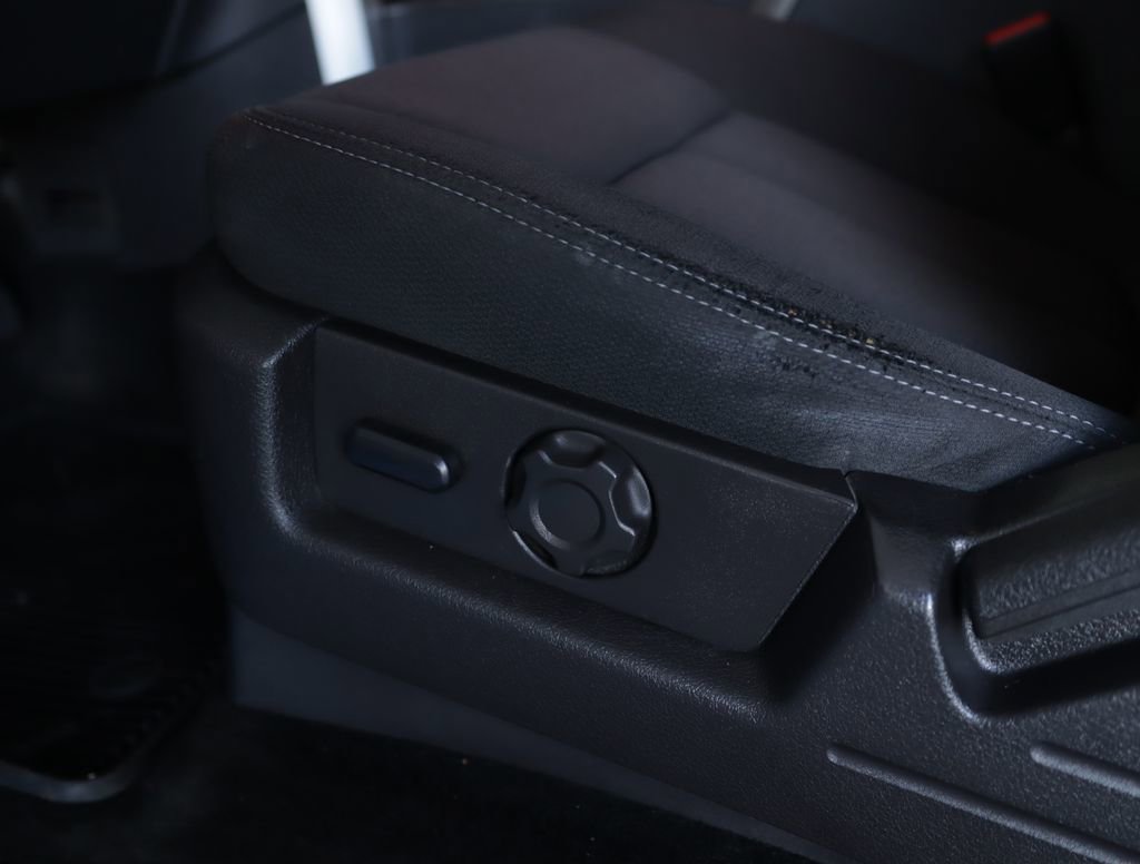 Used 2013 Ford F150 FX4 w/ Mid Equipment Group image 20