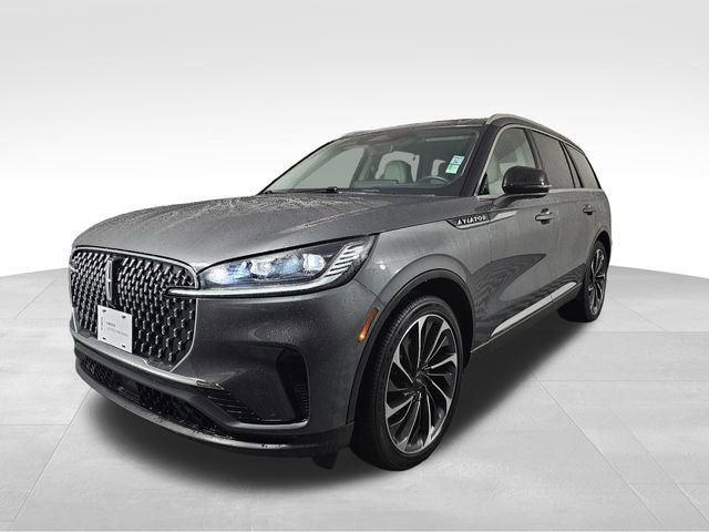 Used 2025 Lincoln Aviator Reserve w/ Equipment Group 201A image 3