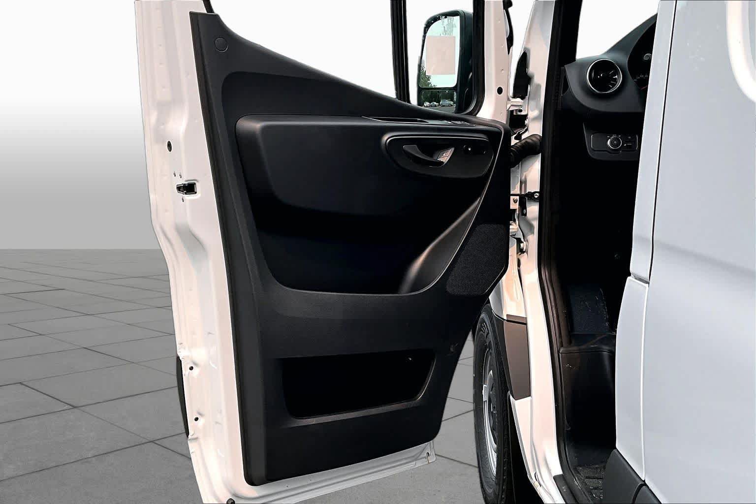 New 2026 Mercedes-Benz Sprinter 2500 image 11