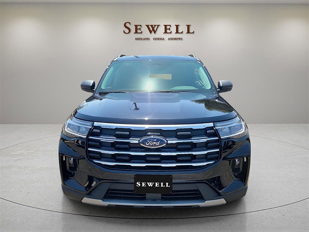 New 2025 Ford Explorer Active w/ Active Comfort Package image 8