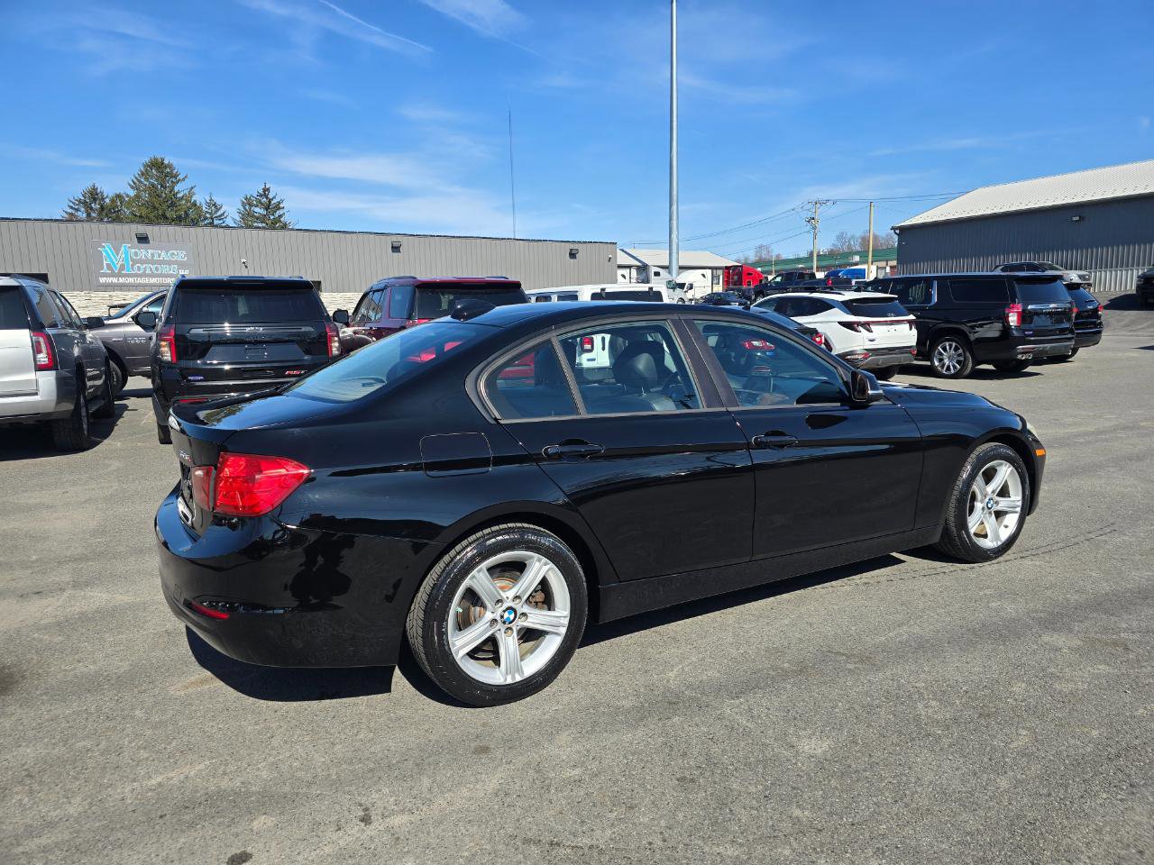 Used 2014 BMW 328i xDrive Sedan AWD/4WD image 6