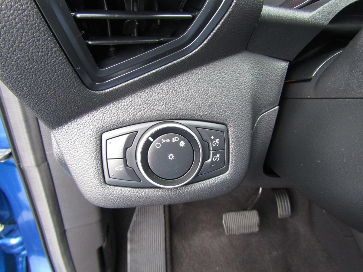 Used 2018 Ford Escape SE AWD/4WD image 12
