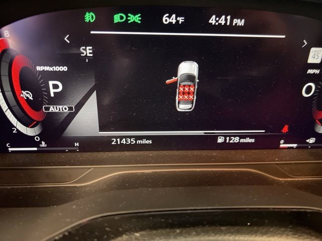 Used 2023 Nissan Pathfinder Platinum w/ Cargo Package image 18