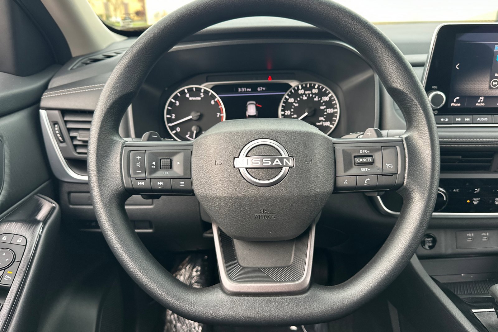 Certified 2025 Nissan Rogue S image 26