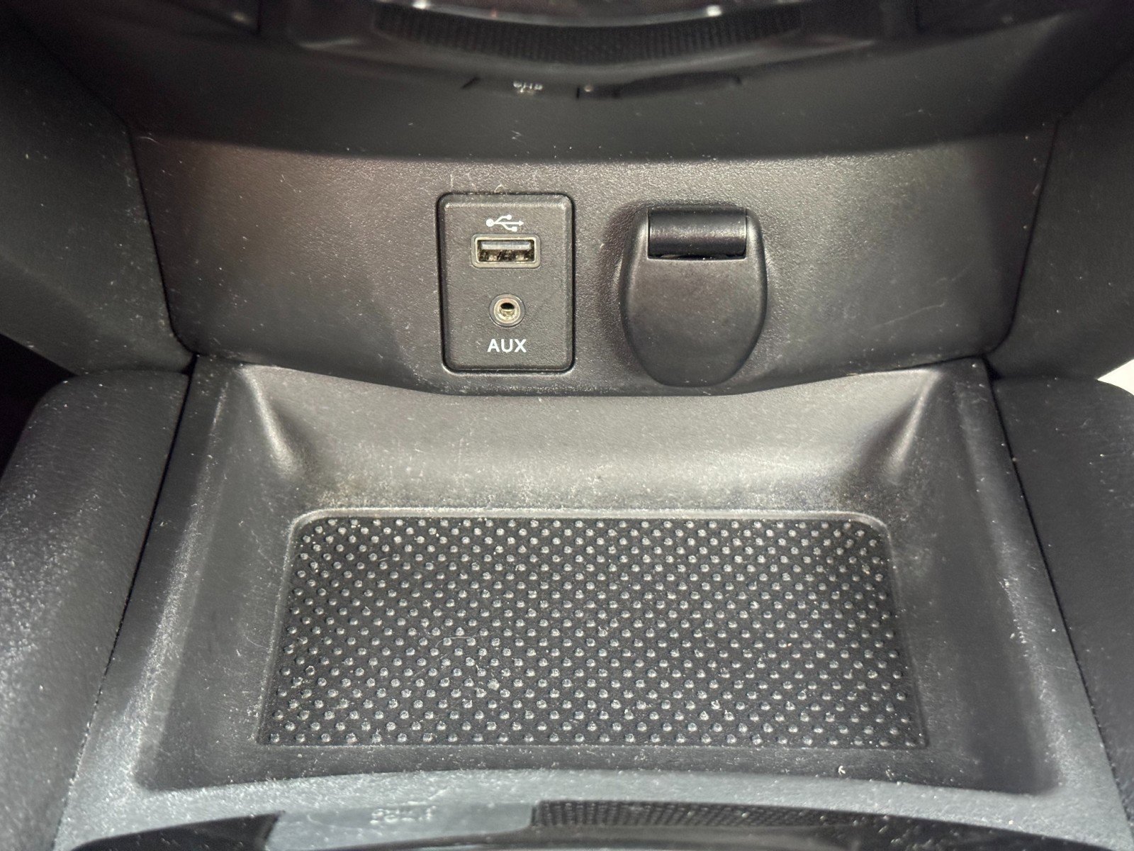 Used 2017 Nissan Rogue S image 26